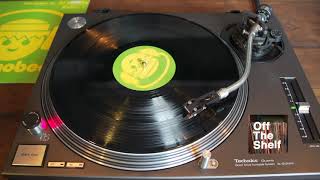 Precision vs  DJ Buddha – Muzik, 2001, Playmobeat ‎– PB 005