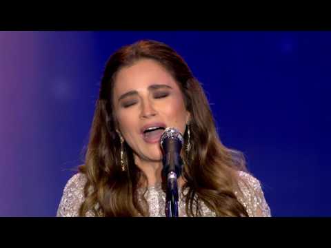 علي ما يبدو جوليا بطرس