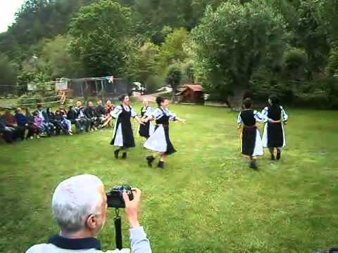 Poiana Galdei (romanian folcloric show) part 7.