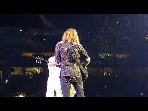 PINK Hamburg 08.07.2019 /LV Intro. time after time