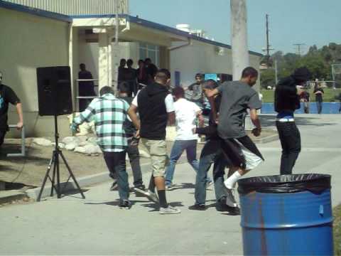 La Habra High School Shuffling!