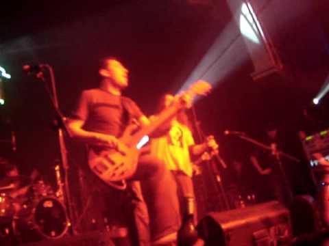 Loukass-Hipnotizados en Vivo