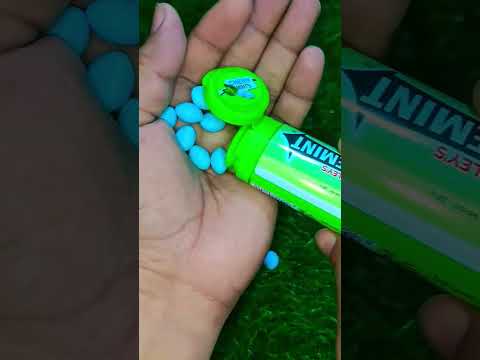satisfying ASMR funny unboxing #asmrsounds #satisfyin #unboxing #candy #chocolate #cadbury #kitkat