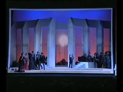 Enrique Ambrosio tenor - "Carmen "
