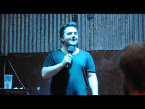 Carl Stanley  stand-up | Angélique Larsson