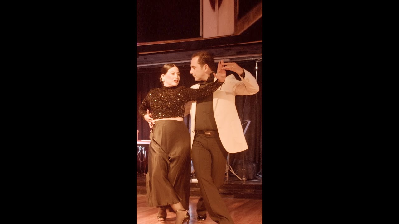 Video thumbnail for Geraldin Rojas and Ezequiel Paludi – Quedémonos aquí #cruisetangofest #geraldinyezequiel #030tango