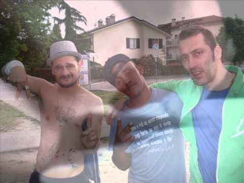 Mondo di Coca official video D Unit 2015