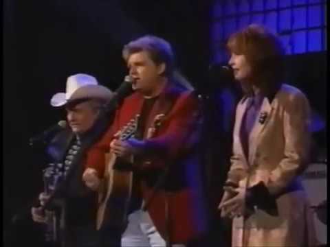 Ralph Stanley, Ricky Skaggs, Patty Loveless — "She's More to Be Pitied" — Live