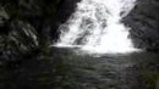 preview picture of video 'La cascada Santa elena'