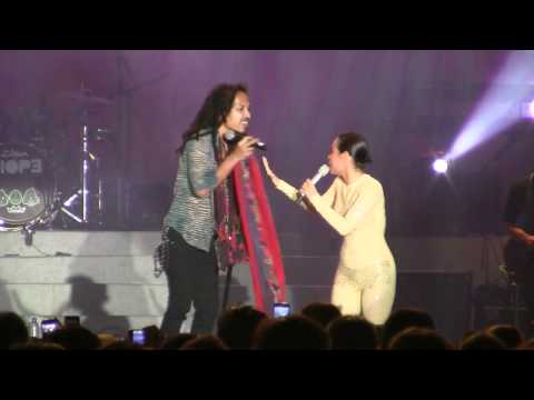 Dewi Sandra ft. Ipank - Bete @ Jakarta Fair 2011 [HD]