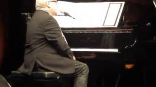 HEINZ RUDOLF KUNZE Summ, summ, summ, dieses Land ist dumm