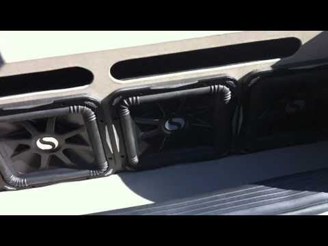 DHS Deville on 22s 4 Kicker L7 12s part 1