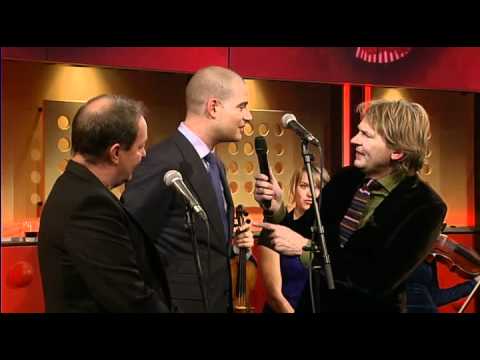 De minuut: Lange Frans & Thé Lau - Zing voor me - 22-11-2010