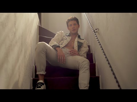 Gabriel Coronel - Modo Avión (Video Oficial)