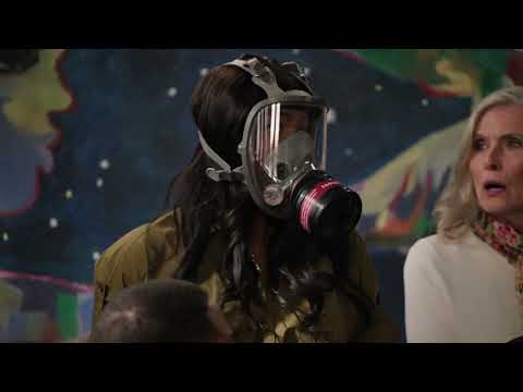 Abbott Elementary - What's that smell?