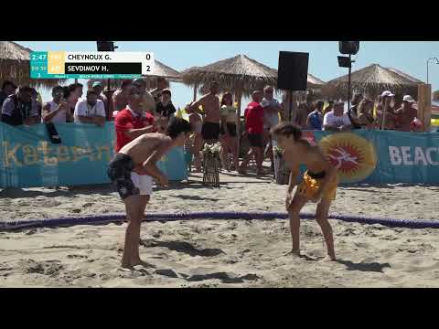 Round 1 Men's BW - 50 kg: G. CHEYNOUX (FRA) v. H. SEVDIMOV (AZE)