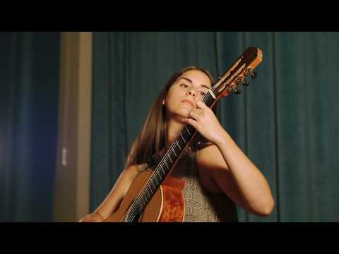 Antigoni Baxe plays Capricho de Goya No.8 by Mario Castelnuovo-Tedesco