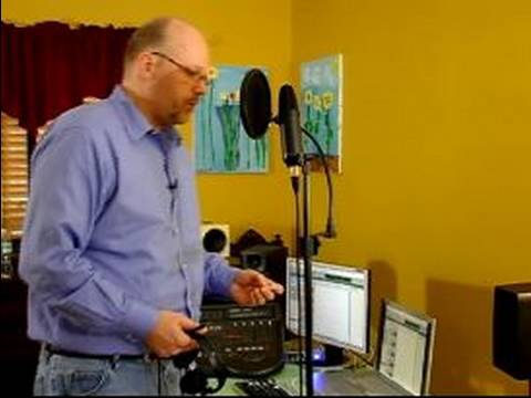 Pro Tools Tutorial: Setting Levels for Recording in Pro Tools !