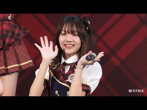 BNK48 Monet - BNK Festival @ BNK48 13th "Iiwake Maybe" Roadshow Mini Concert [Fancam 4K 60p] 230430