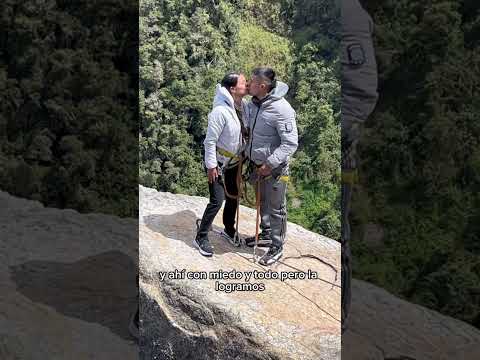 Piedra colgada en Susa Cundinamarca, un plan imperdible 🤩 #planes #cercaabogota #colombia #parejas