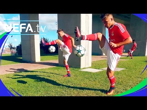 Benfica take the skills challenge