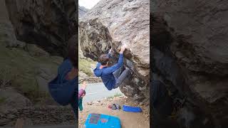 Video thumbnail of Jerry's Roof, 7C. Cromlech Boulders