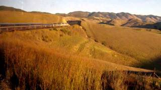 preview picture of video 'Amtrak's Coast Starlight traveling north out of SLO'