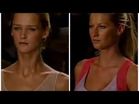 Calvin Klein Fashion Show Spring Summer 2001 OST