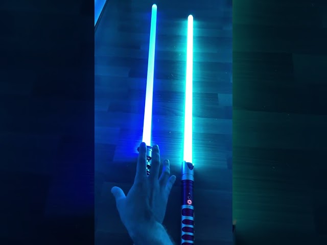 Vídeo relacionado con FunX Juego de 10 sables de luz inflables, espada láser, accesorio para disfraces, fiestas temáticas y cumpleaños infantiles, 90 cm