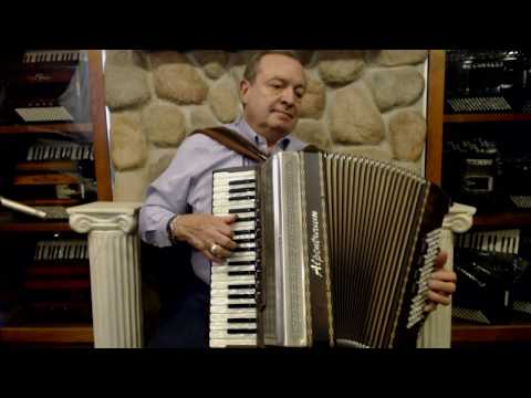 ALPE496CMWH - Wurzelholz Alpentraum 496CM Helikon Chambered Piano Accordion LMMM 38 96 $6999