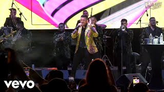 El Amor No Fue Pa' Mí (En Vivo) Lyrics English Translation