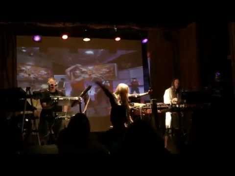 That's Good (live) Synthetic Things featuring Nicole Stoehr of Dev2.0