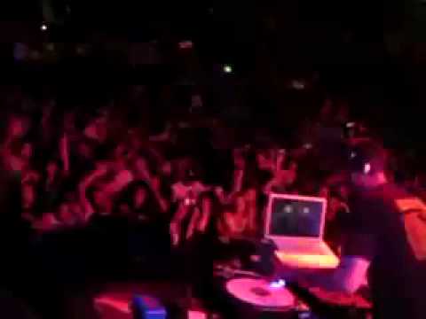 DJ AM- Phantom to Roses (LIVE @ BPM 12th Avalon 7/16/08)