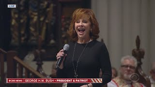 Reba McEntire Performs &#39;The Lord&#39;s Prayer&#39; At GHWB Funeral