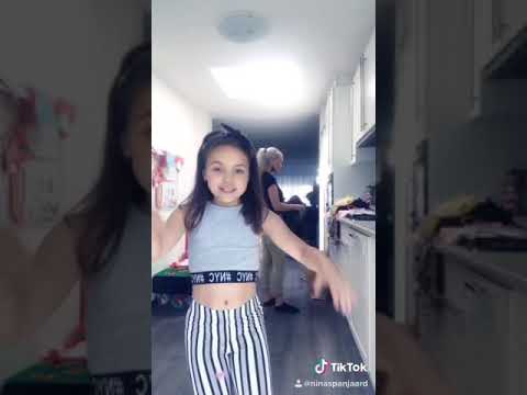 Mijn tik tok acount moet je ook volgen