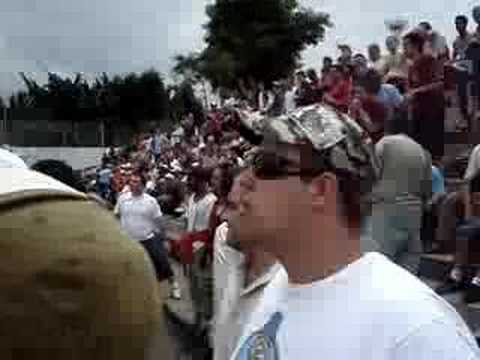 JUVENTUS E GUARA MAIS XINGAÇAO NO COITADO DO GOLEIRO....