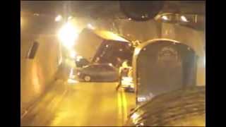 preview picture of video 'Accidente Vehicular Carretera de Colombia Tunel Villavicencio'