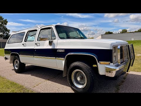 1987 GMC Suburban (CC-2108950) for sale in Fenton, Michigan
