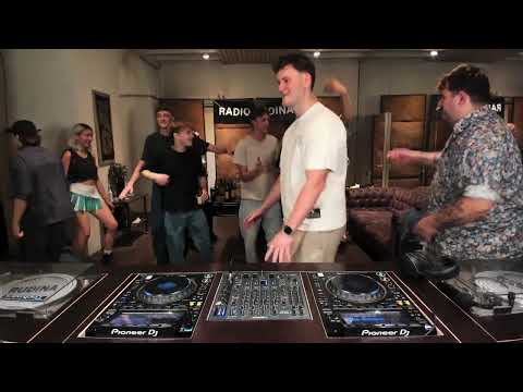 ch4yn | Radio Rudina