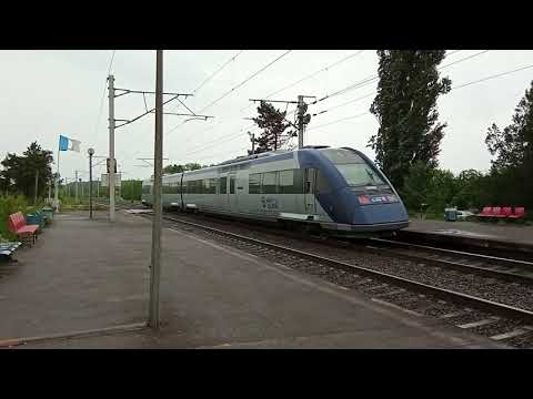 Tren Regio Calatori in statie la Scrovistea