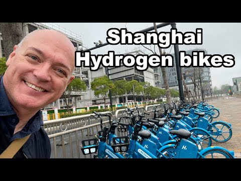 Shanghai Metro; Hydrogen bikes at the end of line 16 !