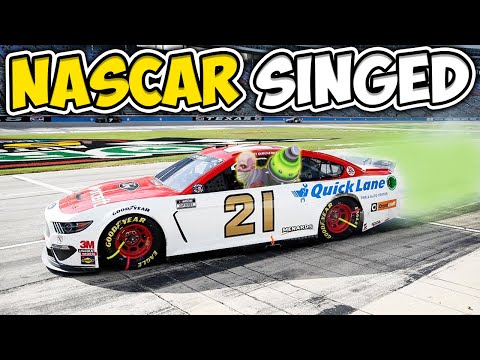 LEGIT NASCAR SINGED RUNS THROUGH THE ENEMY TEAM - League of Legends