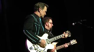 Chris Isaak - "Somebody's Crying" - Northern Lights Theater, Milwaukee, WI - 08/05/17
