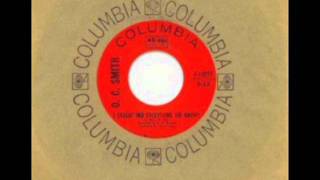 I Taught Her Everything She Knows by O.C. Smith on Mono 1969 Columbia 45.