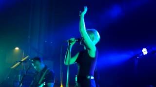 Chisu - Sama nainen (live)