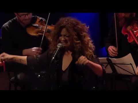 download lagu mp3 mp4 Nikka Costa Strings, download lagu Nikka Costa Strings gratis, unduh video klip Nikka Costa Strings