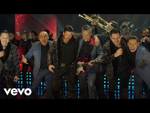 Super Lamas, Banda Los Recoditos - Yo Quiero Chupar (Musical)