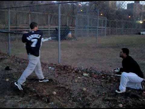 chepi hitting.AVI