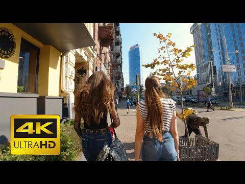 【4k】Walking in the center of Kyiv city.  The third part.