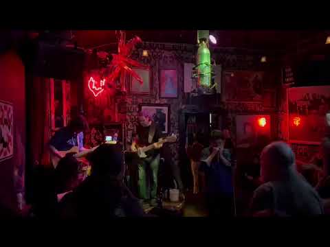 Omigato Live at Madrone! video